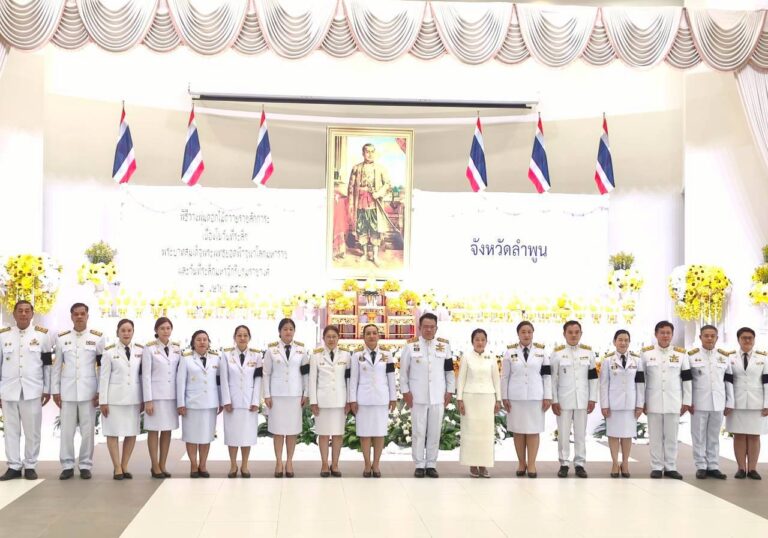 LINE_ALBUM_พีธีวางพุ่มดอกไม้_260420_3